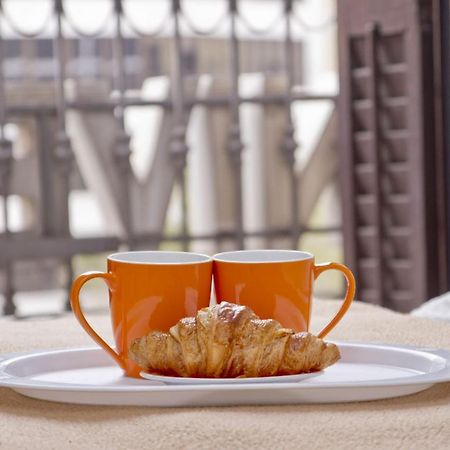 Barcelona City Hotel Екстериор снимка