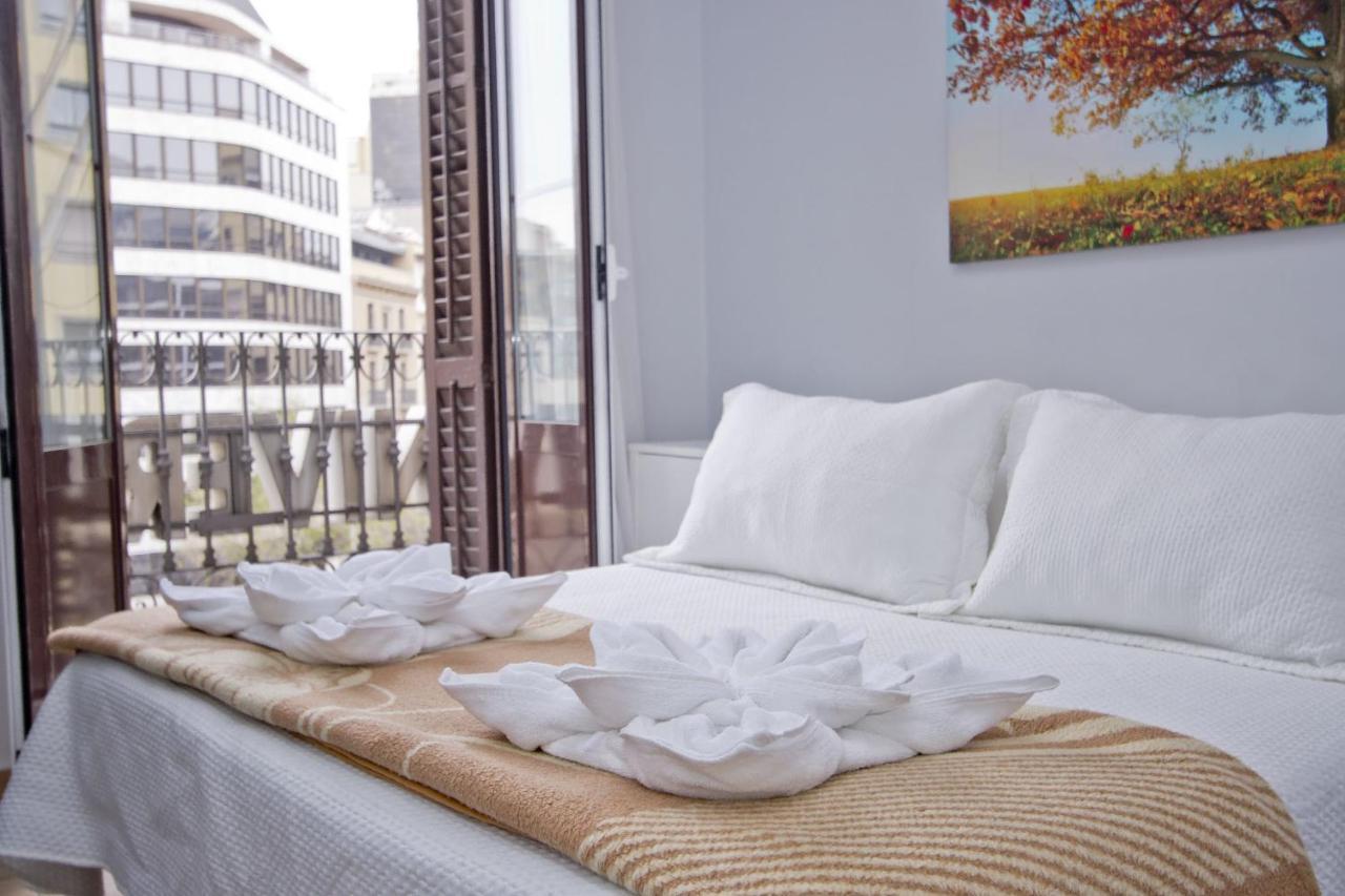 Barcelona City Hotel Екстериор снимка