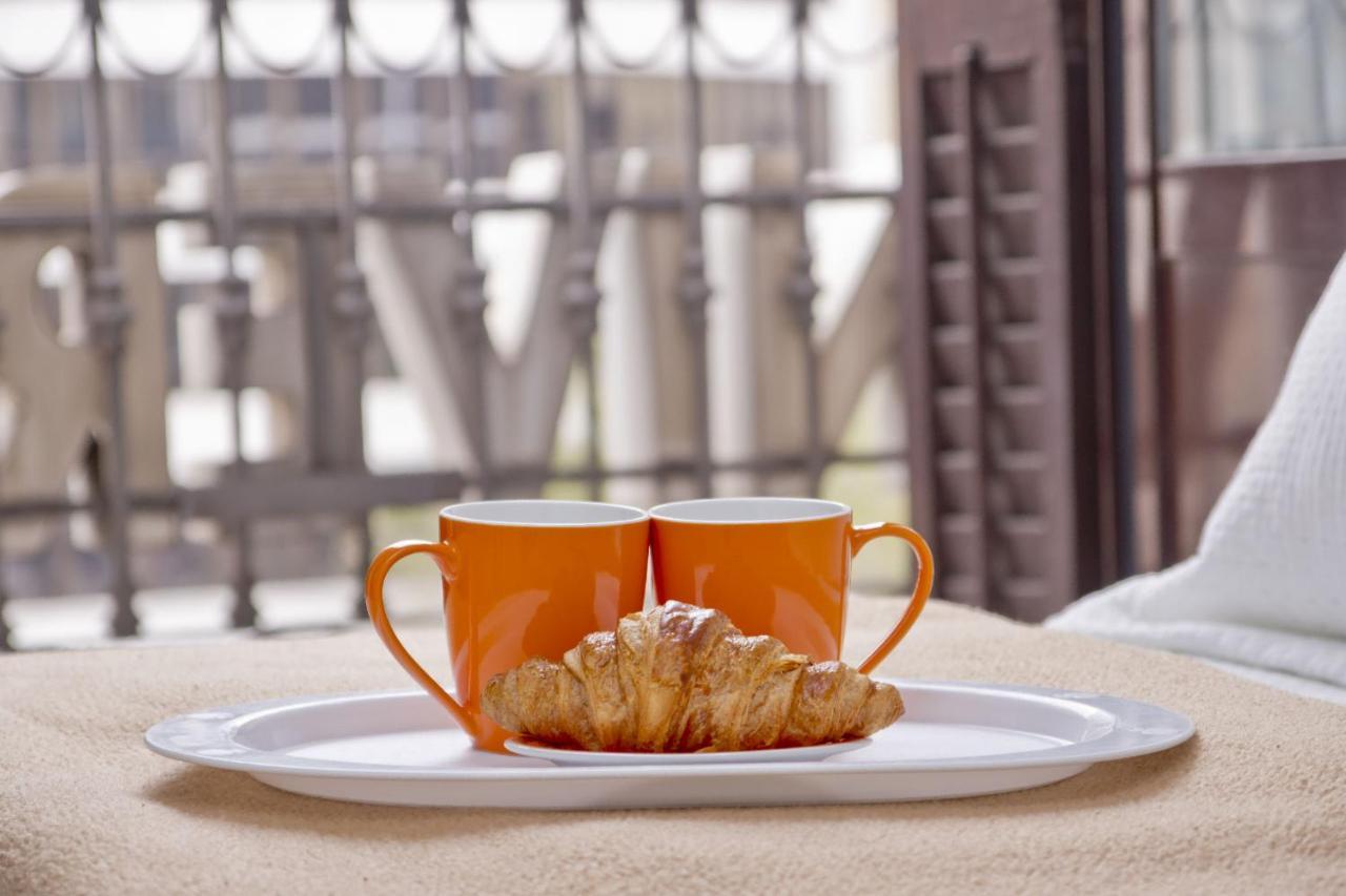 Barcelona City Hotel Екстериор снимка
