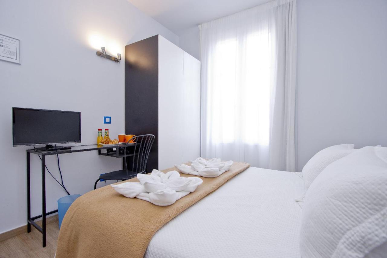 Barcelona City Hotel Екстериор снимка