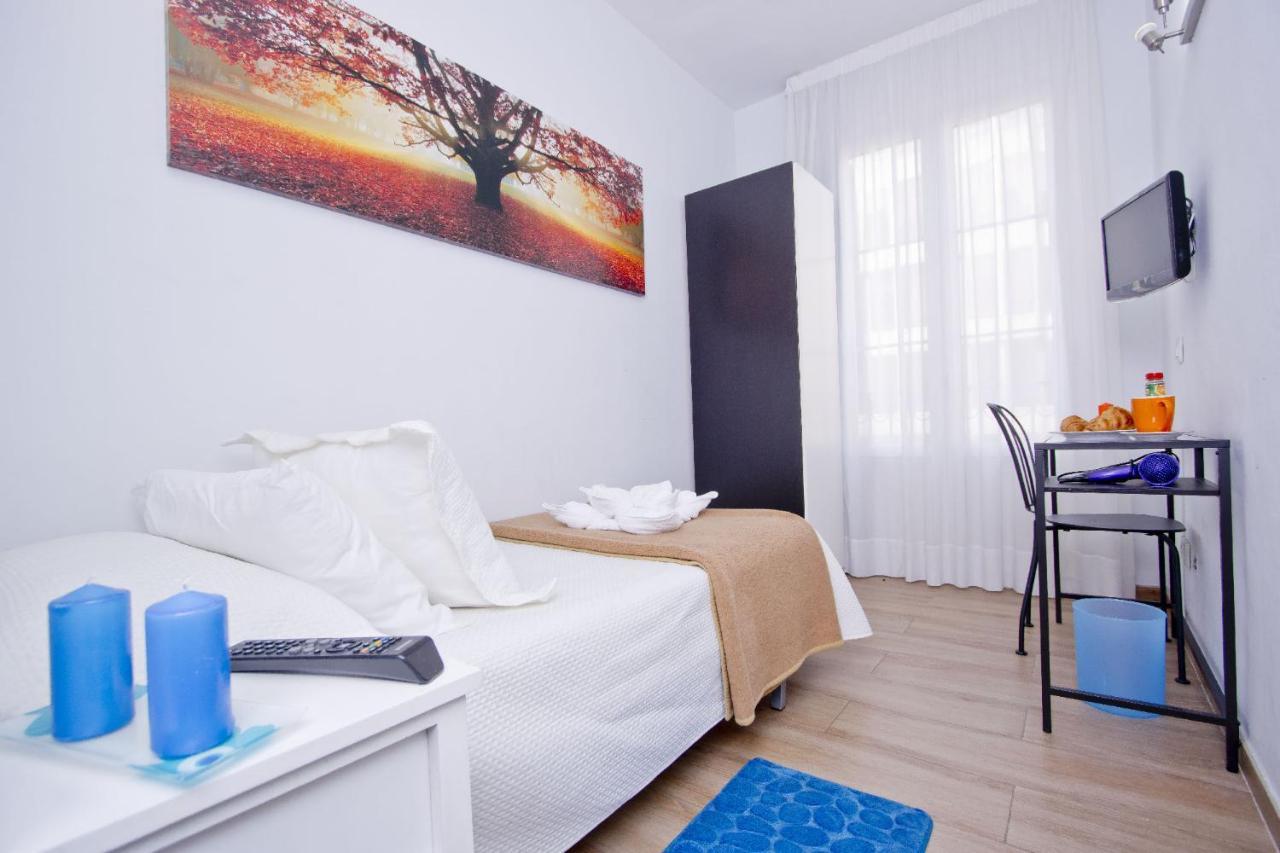 Barcelona City Hotel Екстериор снимка