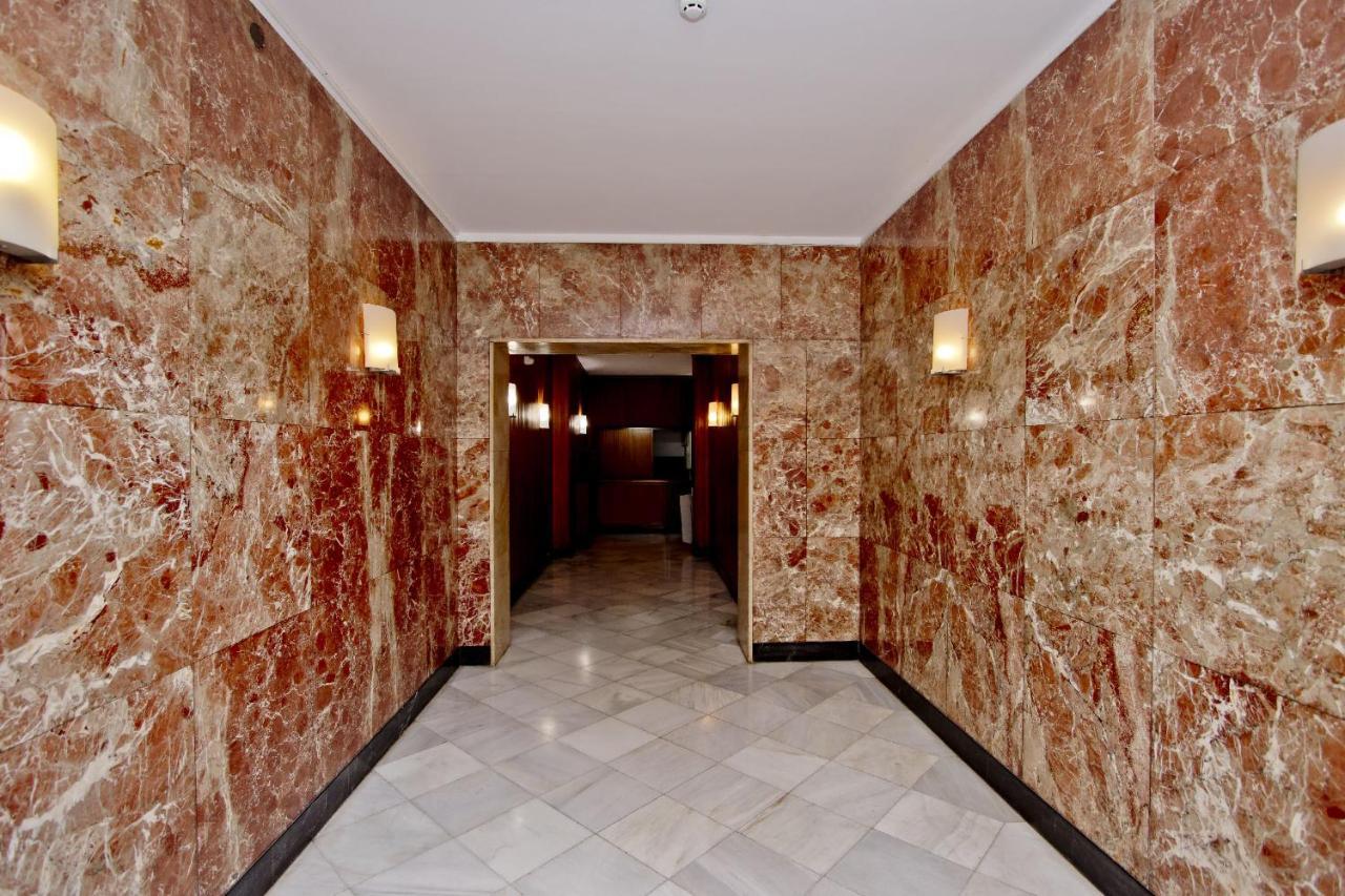 Barcelona City Hotel Екстериор снимка