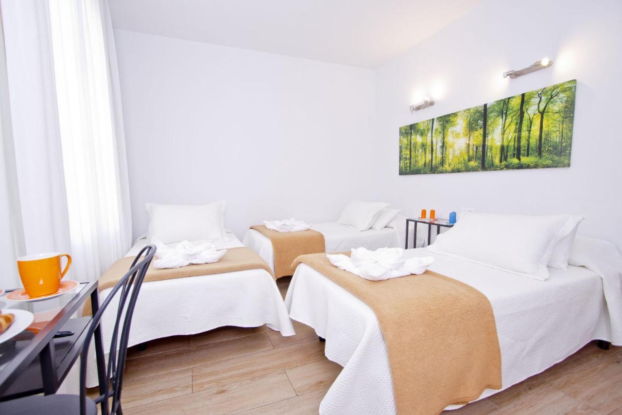 Barcelona City Hotel Екстериор снимка